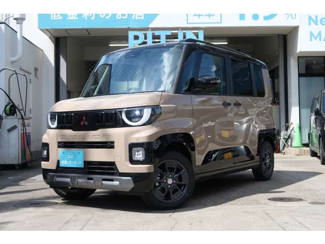 Mitsubishi Delica Mini 11