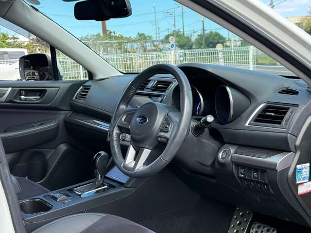 Subaru Legacy Outback 2