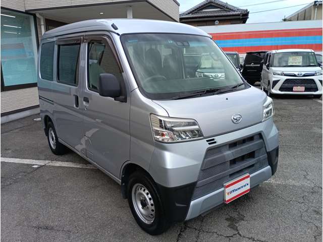 Daihatsu Hijet Cargo 7