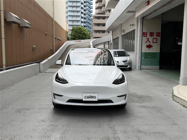 Tesla Model Y 9