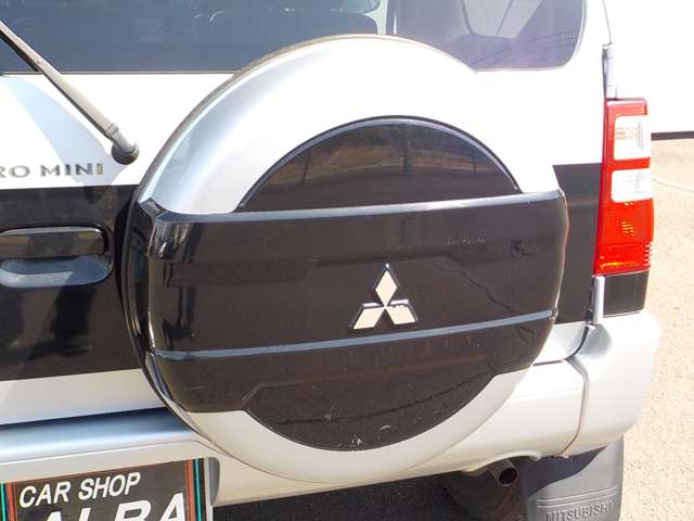 Mitsubishi Pajero Mini 11