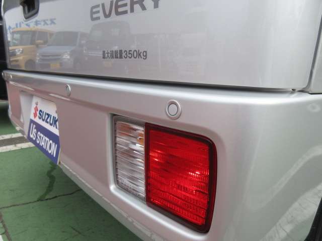Suzuki Every 11
