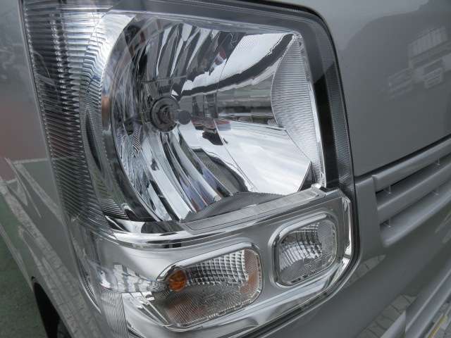 Suzuki Every 12