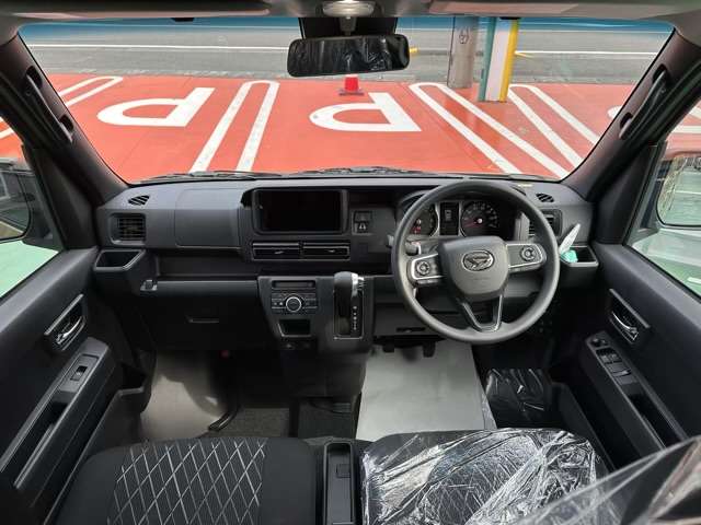 Daihatsu Atrai 8