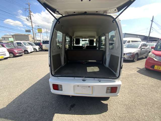 Suzuki Every 12