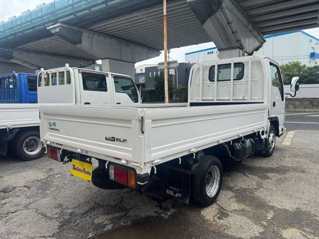 Isuzu Elf 5