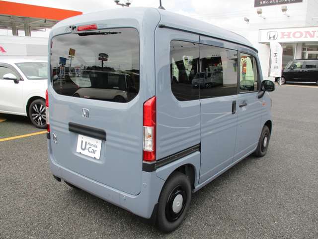 Honda N-VAN 8