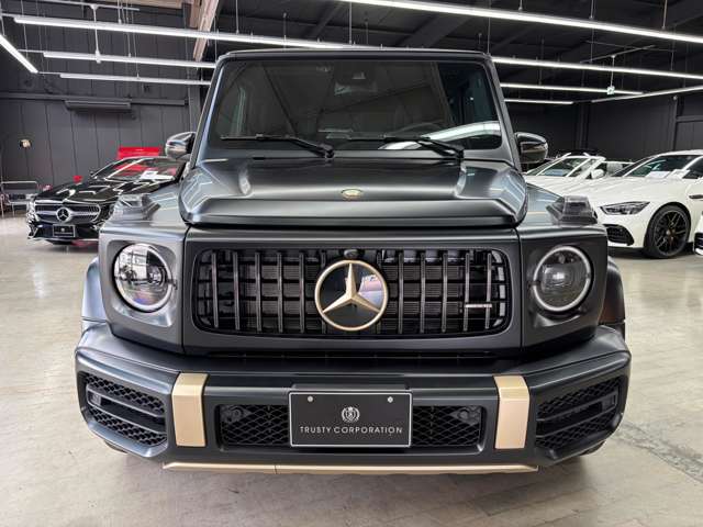 Mercedes-Benz G-Class 9