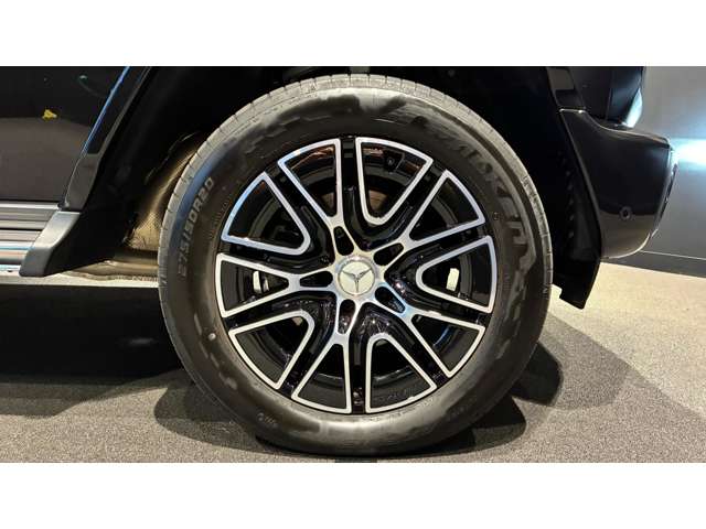 Mercedes-Benz G-Class 7