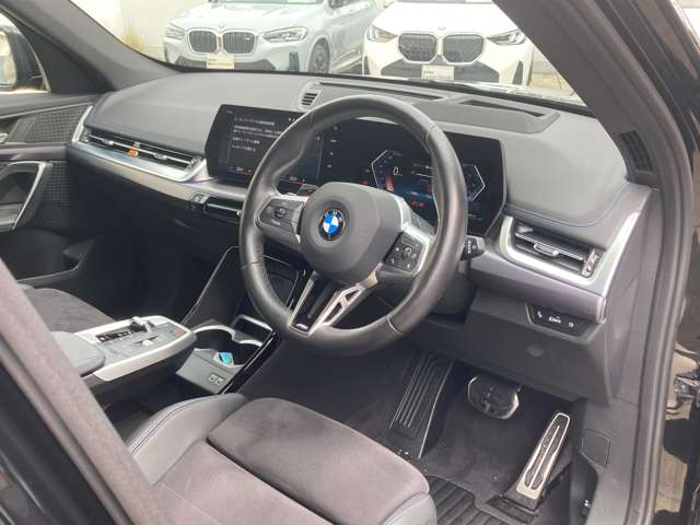 BMW X1 12