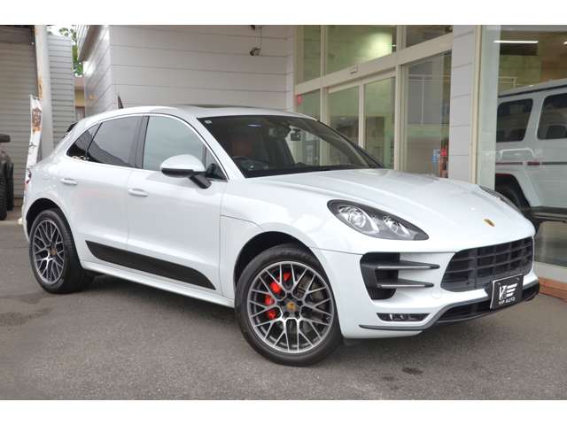 Porsche Macan 2