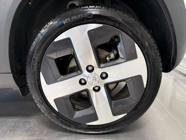 Hyundai インスター 9
