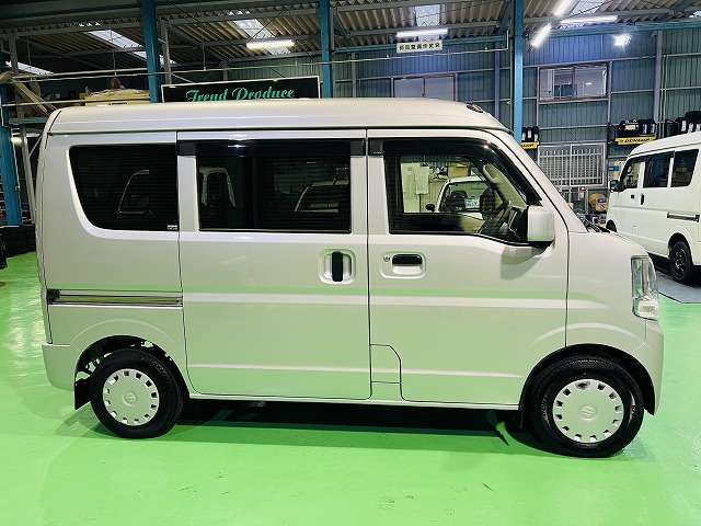 Suzuki Every 3