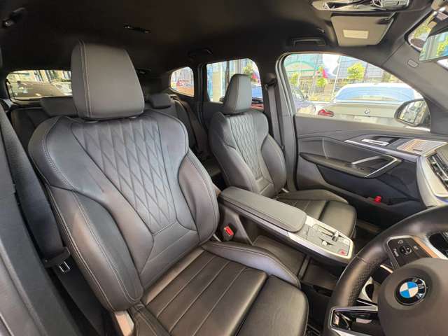 BMW X1 12