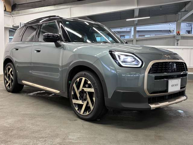 MINI Countryman 7