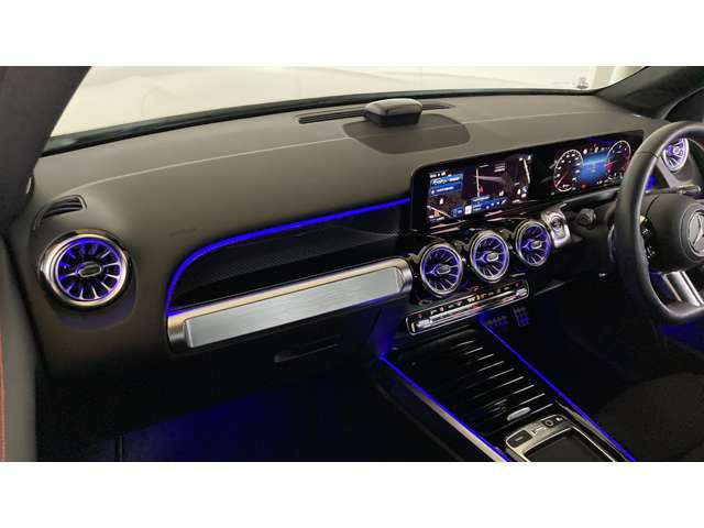 Mercedes-Benz GLB 9