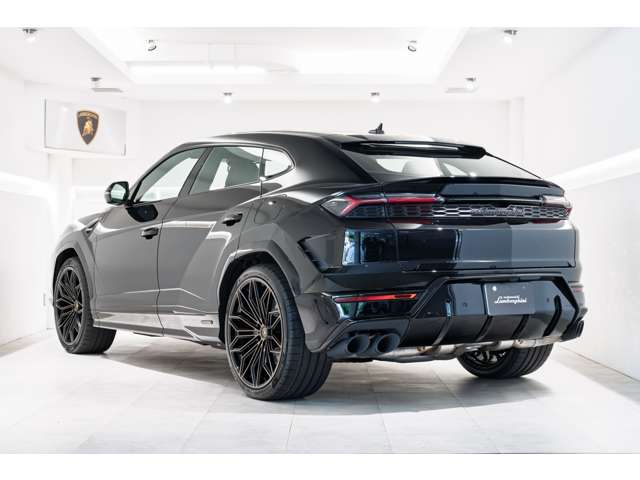 Lamborghini ウルス 9