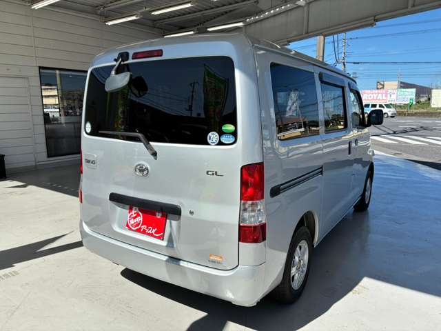 Toyota Town Ace Van 10