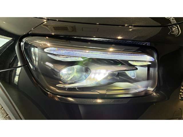 Mercedes-Benz GLB 9