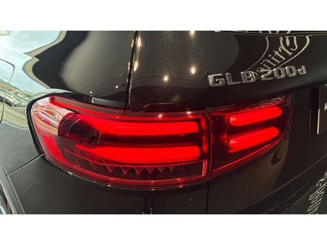 Mercedes-Benz GLB 10