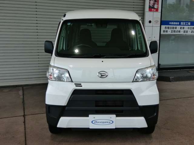 Daihatsu Hijet Cargo 3