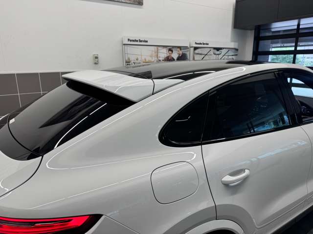 Porsche Cayenne Coupe 9