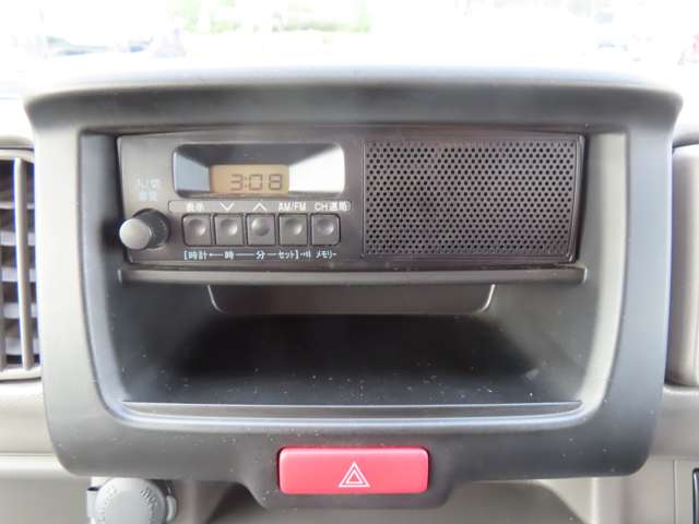 Nissan NV100 Clipper 4