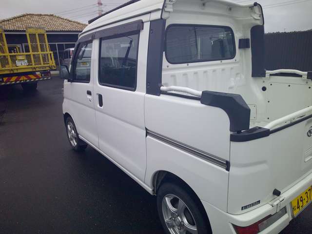 Daihatsu Hijet Deck Van 6