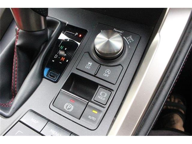 Lexus NX 8