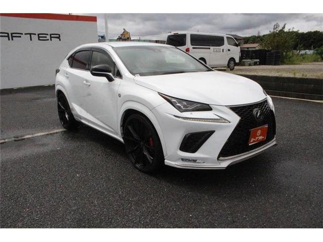Lexus NX 9