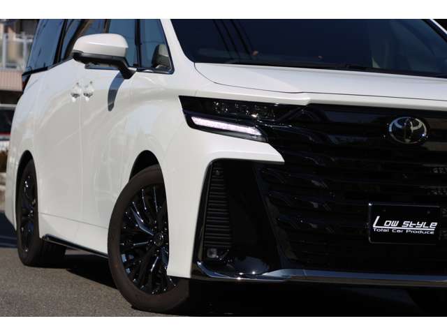 Toyota Vellfire 7