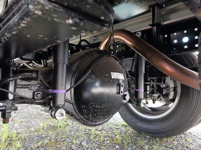 Mitsubishi Fuso Canter 9