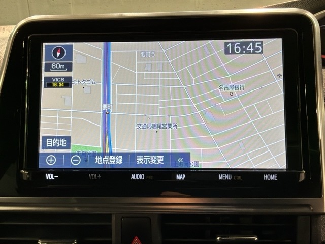 Toyota Sienta 5