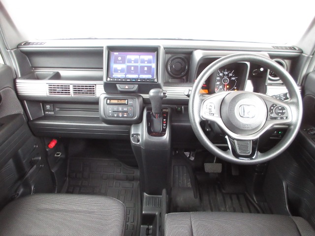 Honda N-VAN 12