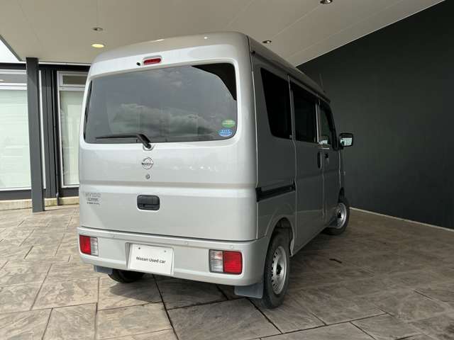 Nissan NV100 Clipper 11
