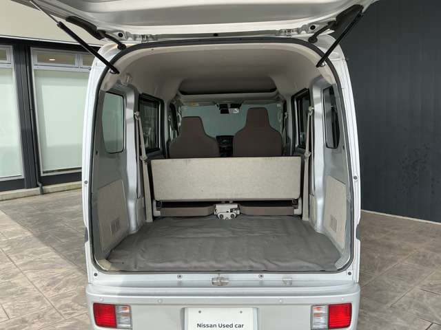 Nissan NV100 Clipper 12