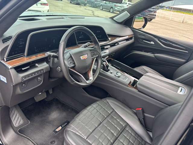 Cadillac エスカレード 9