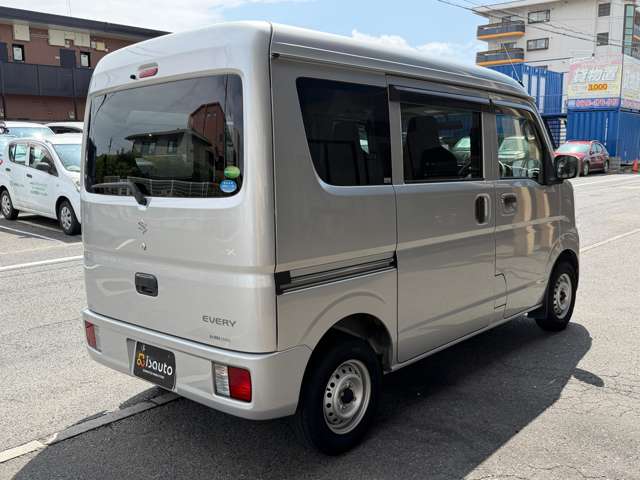 Suzuki Every 5