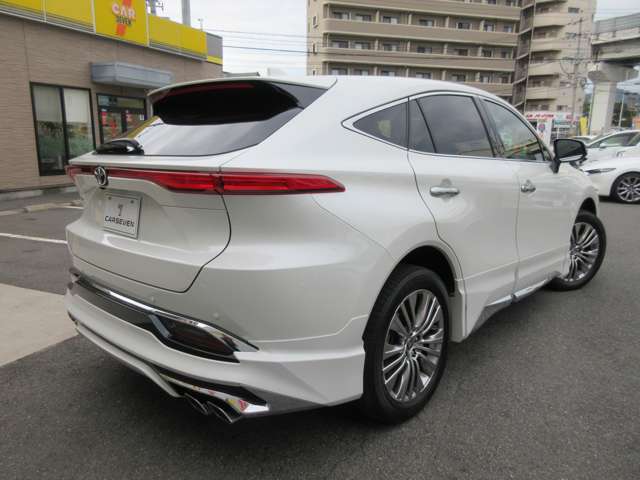 Toyota Harrier 8