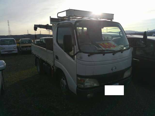Hino Dutro 2