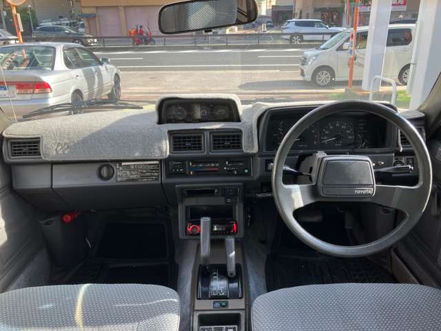 Toyota Hilux Surf 4