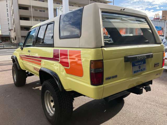 Toyota Hilux Surf 10