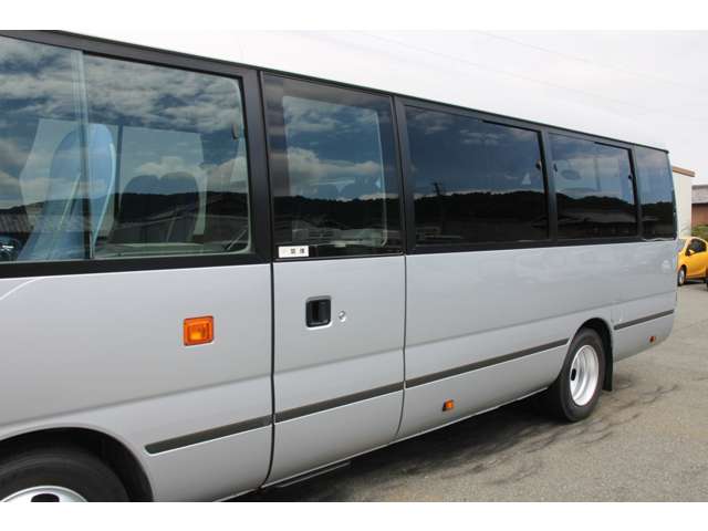 Hino Liesse II 11