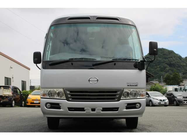 Hino Liesse II 4