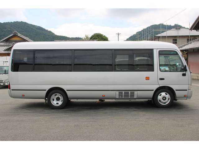 Hino Liesse II 7