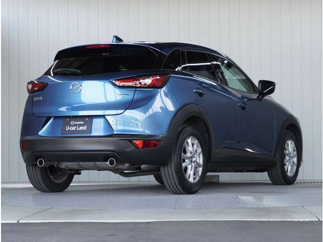 Mazda CX-3 4
