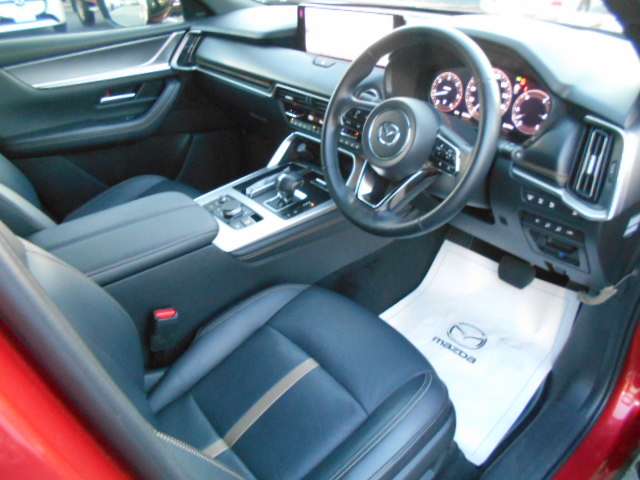 Mazda CX-60 4