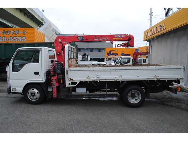 Isuzu Elf 11