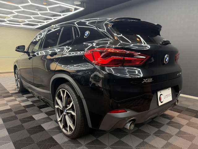 BMW X2 11