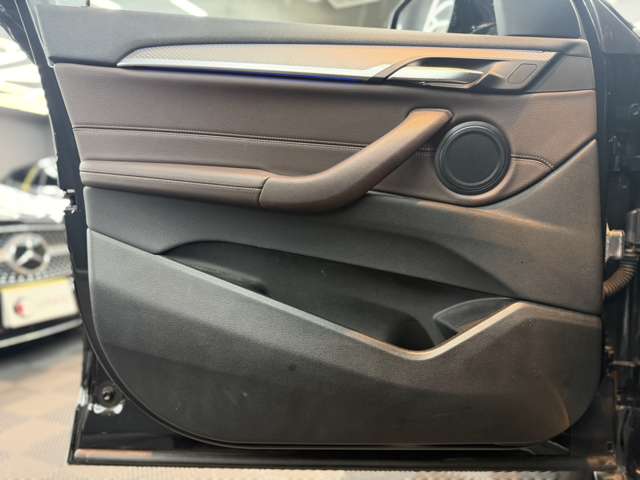 BMW X2 12
